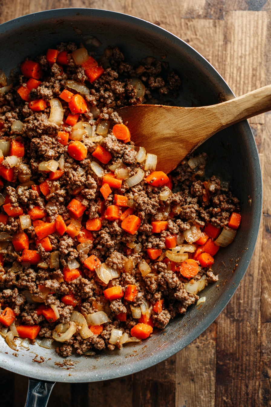 One-Pan Ground Beef and Potatoes Skillet